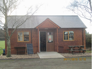 shop_exterior
